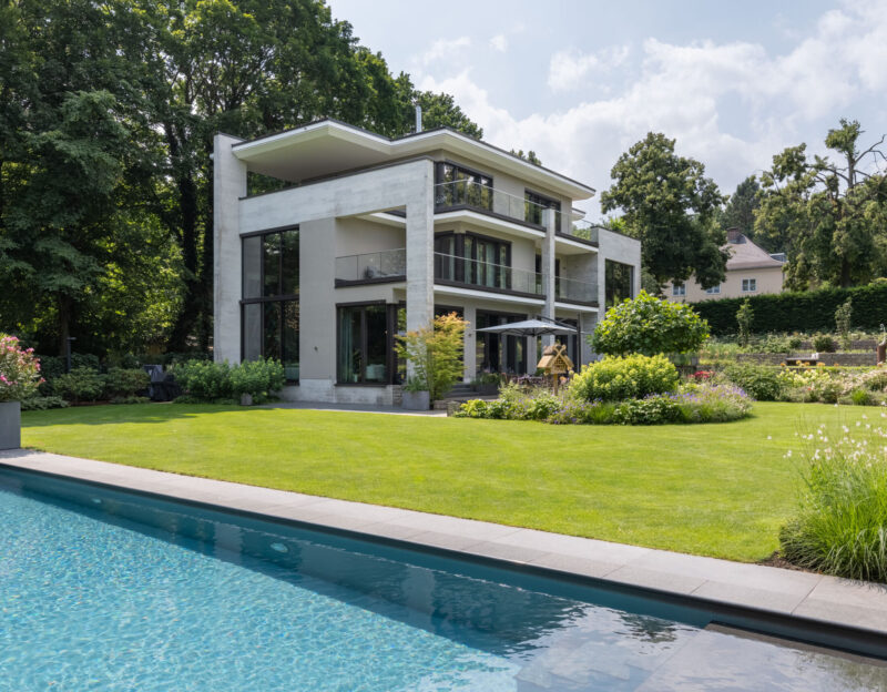 Potsdam Exterior WEB-5